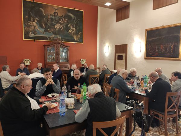 The Augustinian Friars celebrate Christmas together